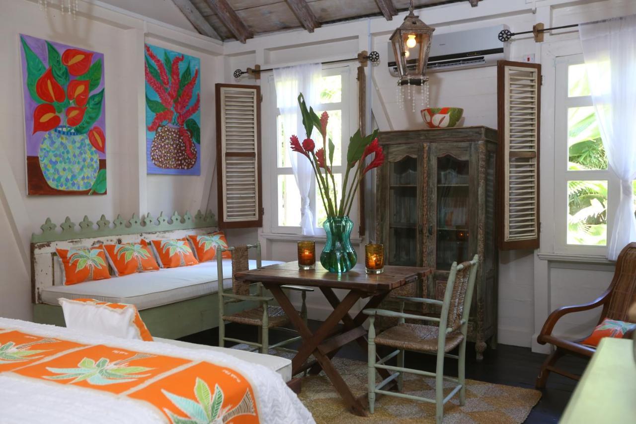 Pink Plantation House Hotel คาสทรีส ภายนอก รูปภาพ